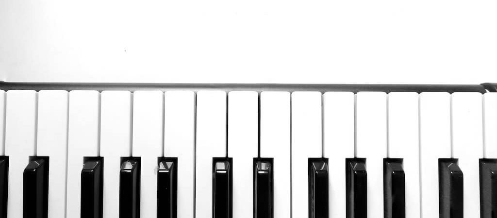 hoe werkt piano stemmen